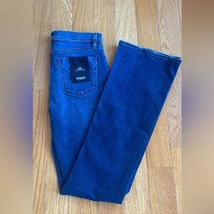 Hudson Jeans nico midrise bootcut Size 28